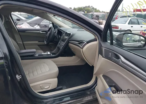 2019 Ford Fusion Hybrid Se from USA, damaged, VIN 3FA6P0LU0KR241912